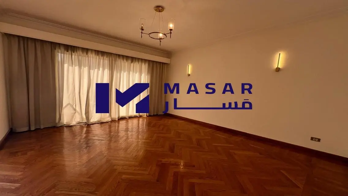 شقة فاخرة للبيع مع كافة وسائل الراحة