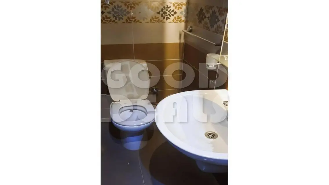 Stunning Apartment with Balcony and Security Guard