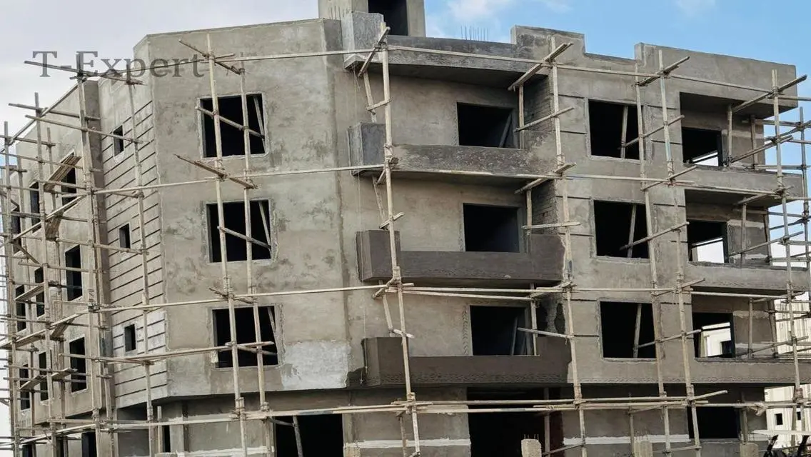 Luxury Apartment with Spacious Rooms and Great Amenities