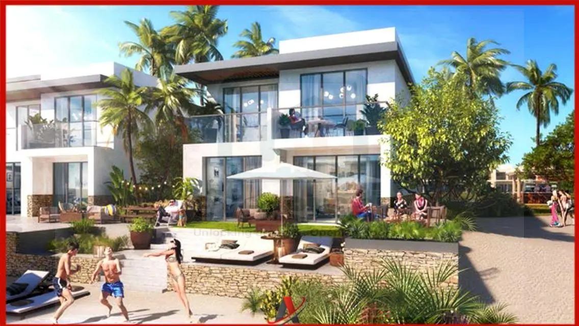 Luxury Home for Sale Overlooking Lakes with All Amenities