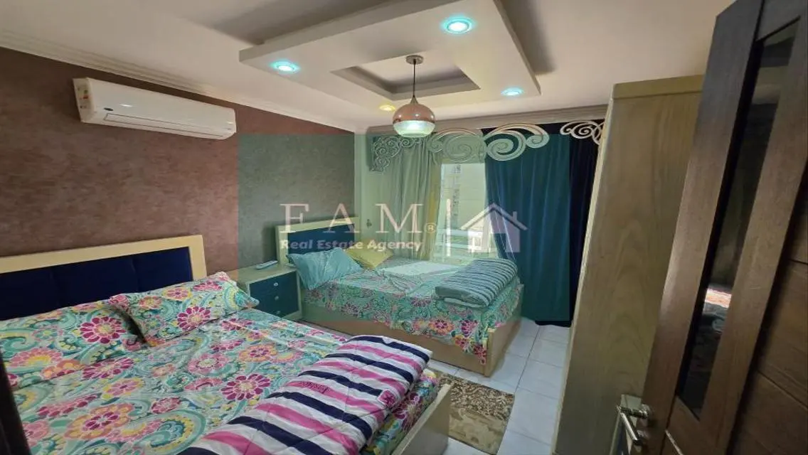 شقة للإيجار بمساحة 250 متر