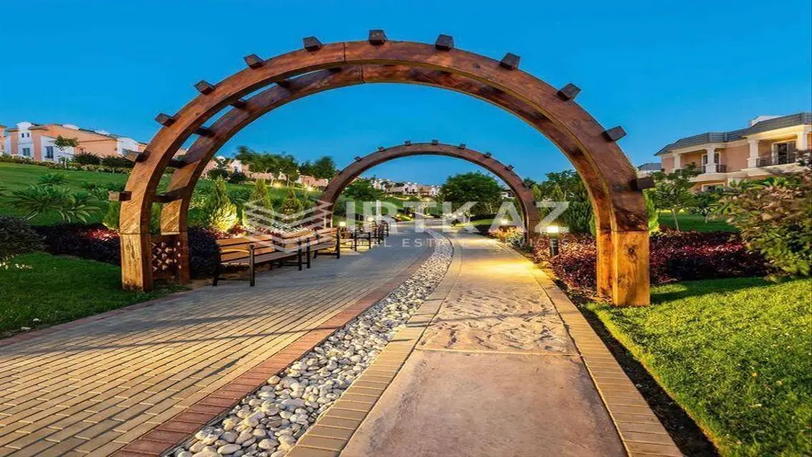 Luxury Villa for Sale in the Heart of the City