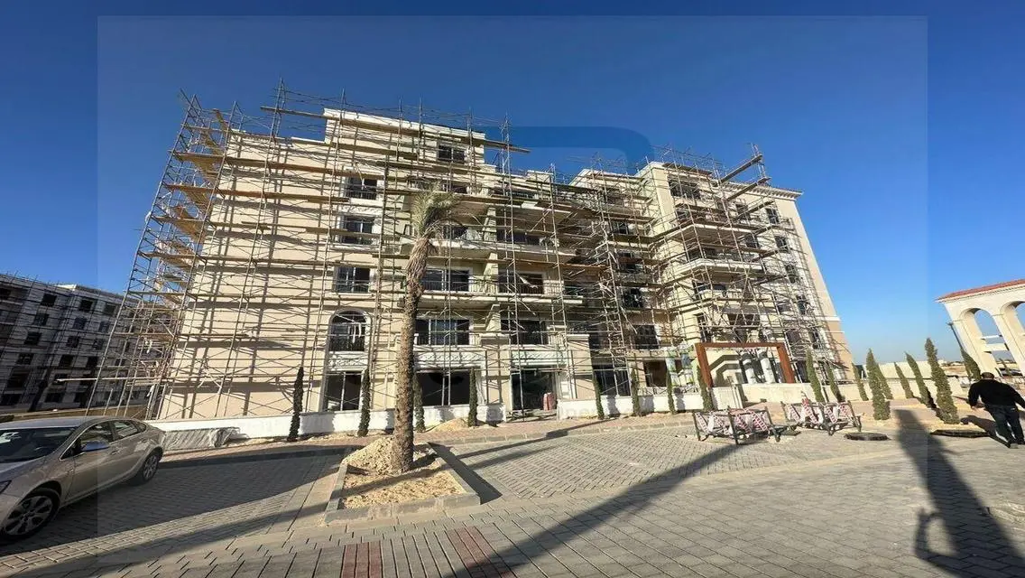 فيلا فاخرة للإيجار في قرية ويست
