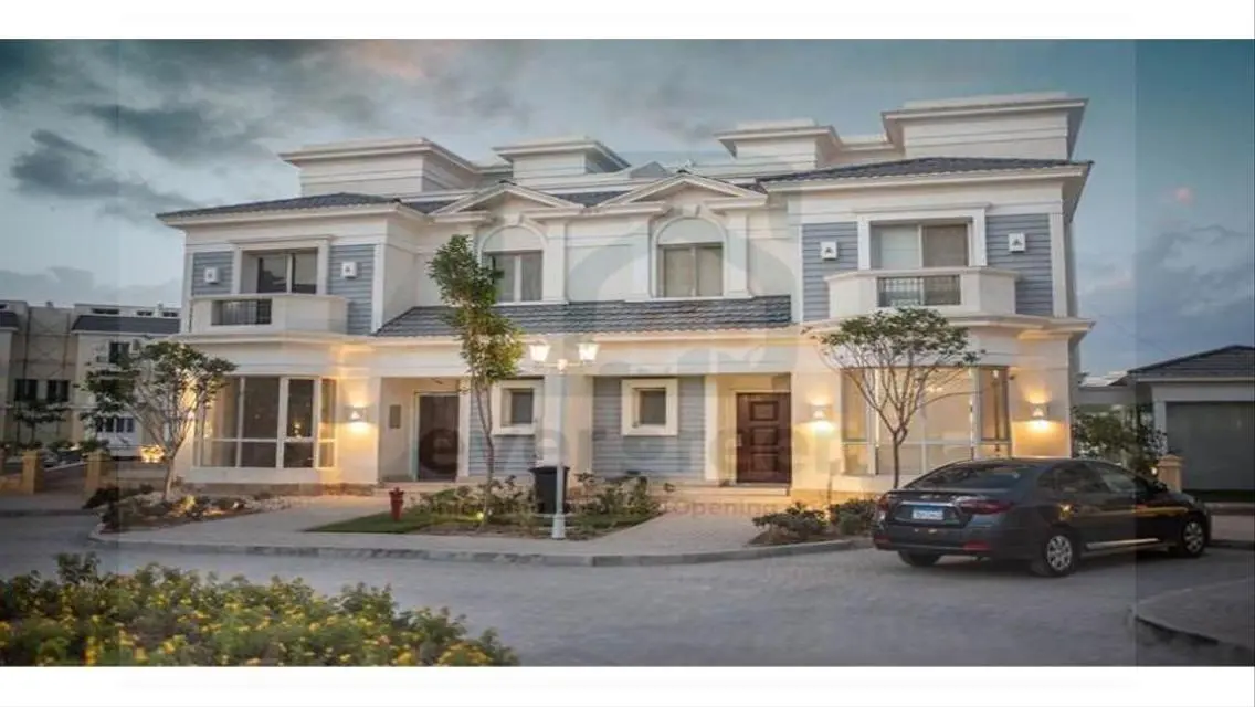 Luxury Villa at Park Island - Private Water View