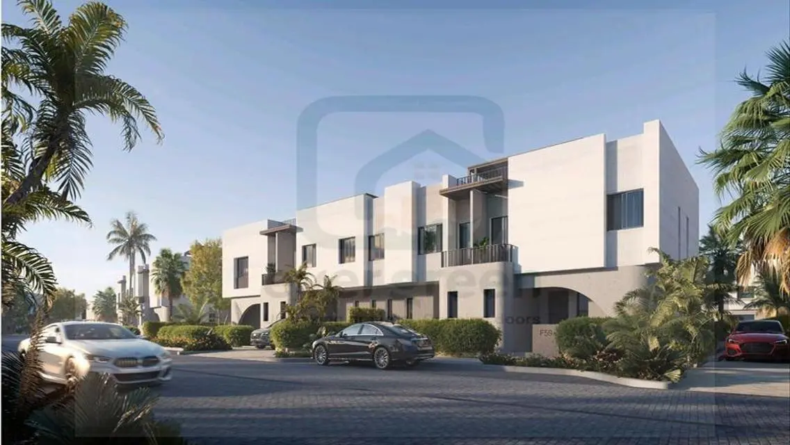 Luxury Apartment in Owest - 8-5 in a Prime Location