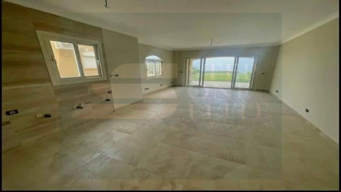 Luxury Apartment in Montenapoleone, Mostakbal City