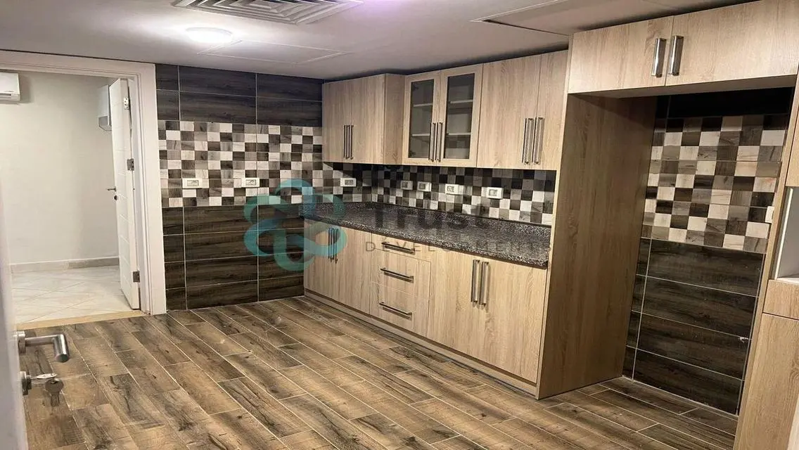 شقة رائعة بتصميم عصري في قلب المدينة
