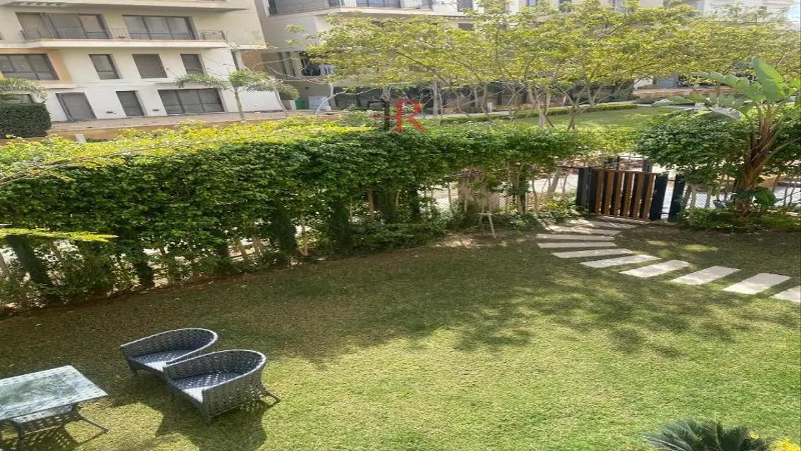 Luxury Apartment at an Attractive Price Near the Lakes