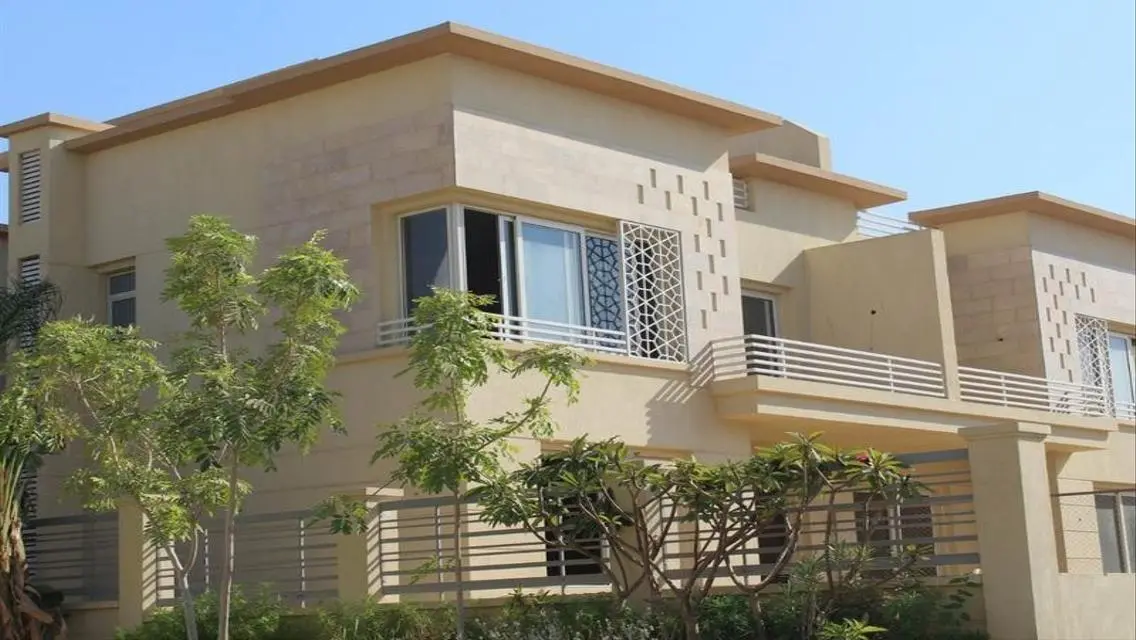 Luxury Villa for Sale - Stunning Views with Private Garden