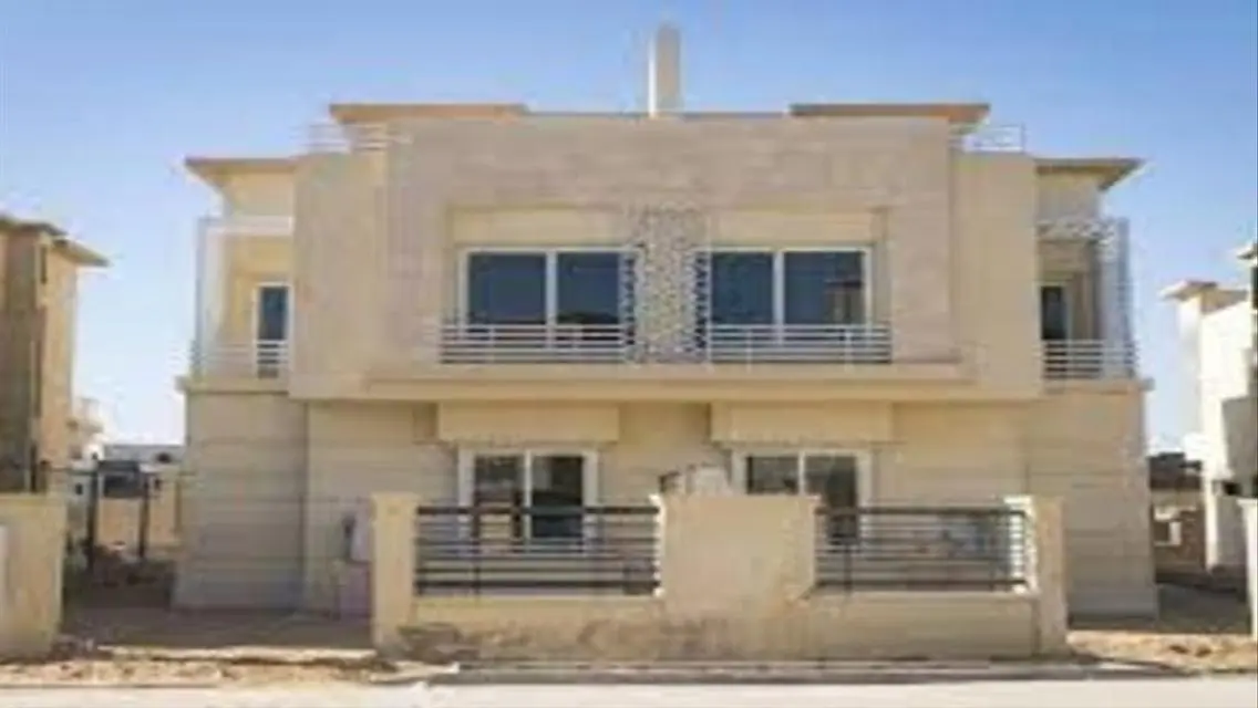 Luxury Villa for Sale - Stunning Views with Private Garden