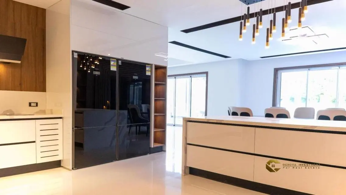 Luxury Villa with Private Pool and Garden in Prime Location