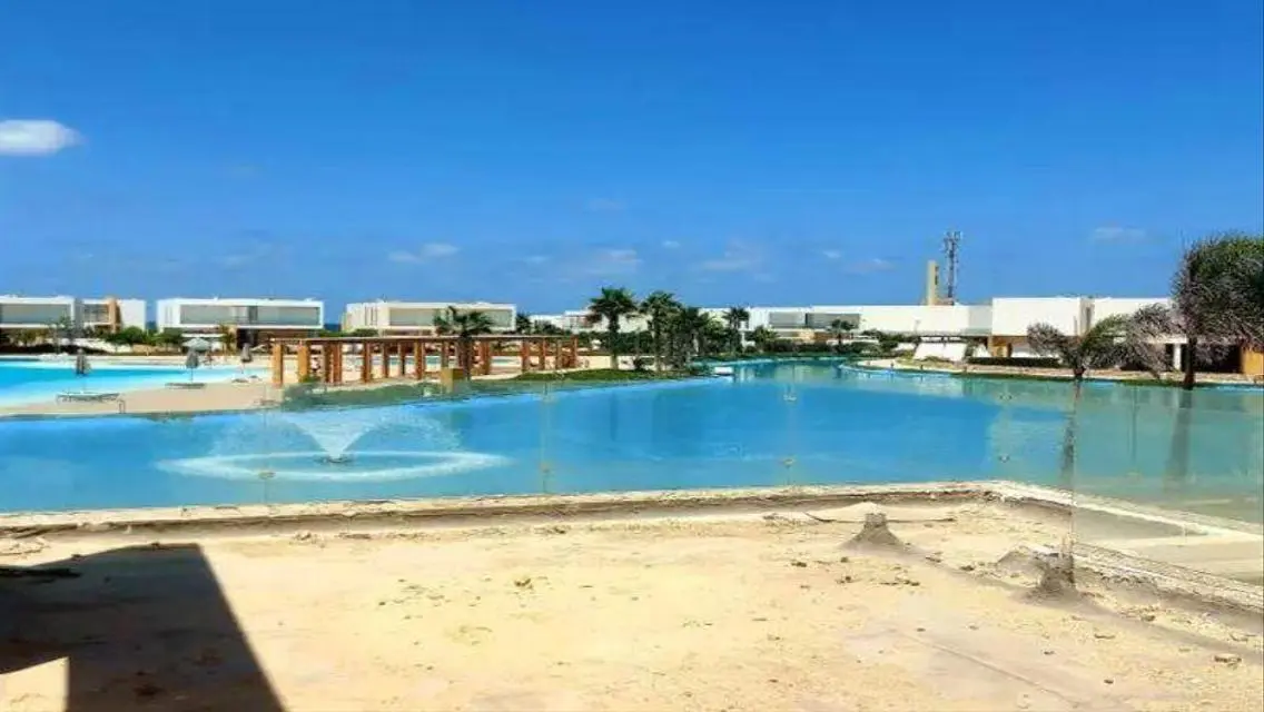 شقة فاخرة مطلة على البحيرات في بلايا سي شيل