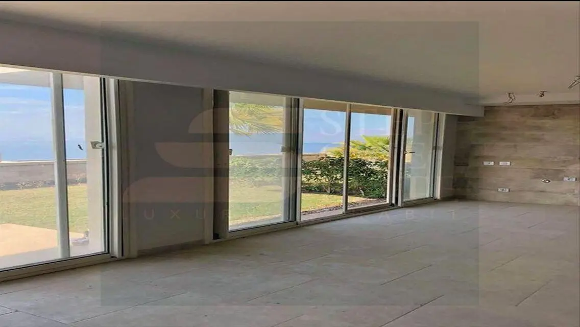 Luxury Apartment in Modern Development with Stunning View