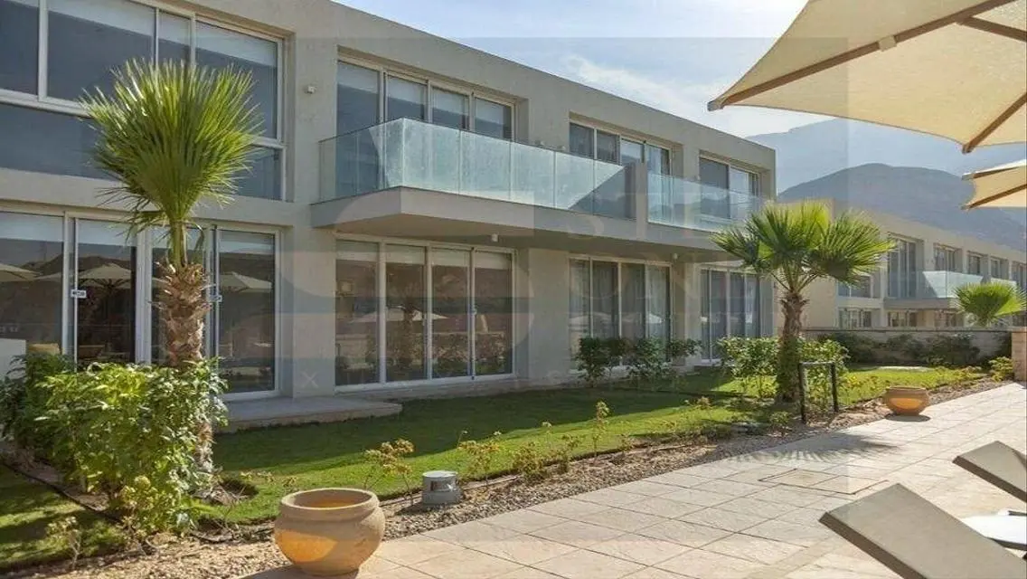 Luxury Apartment in Modern Development with Stunning View