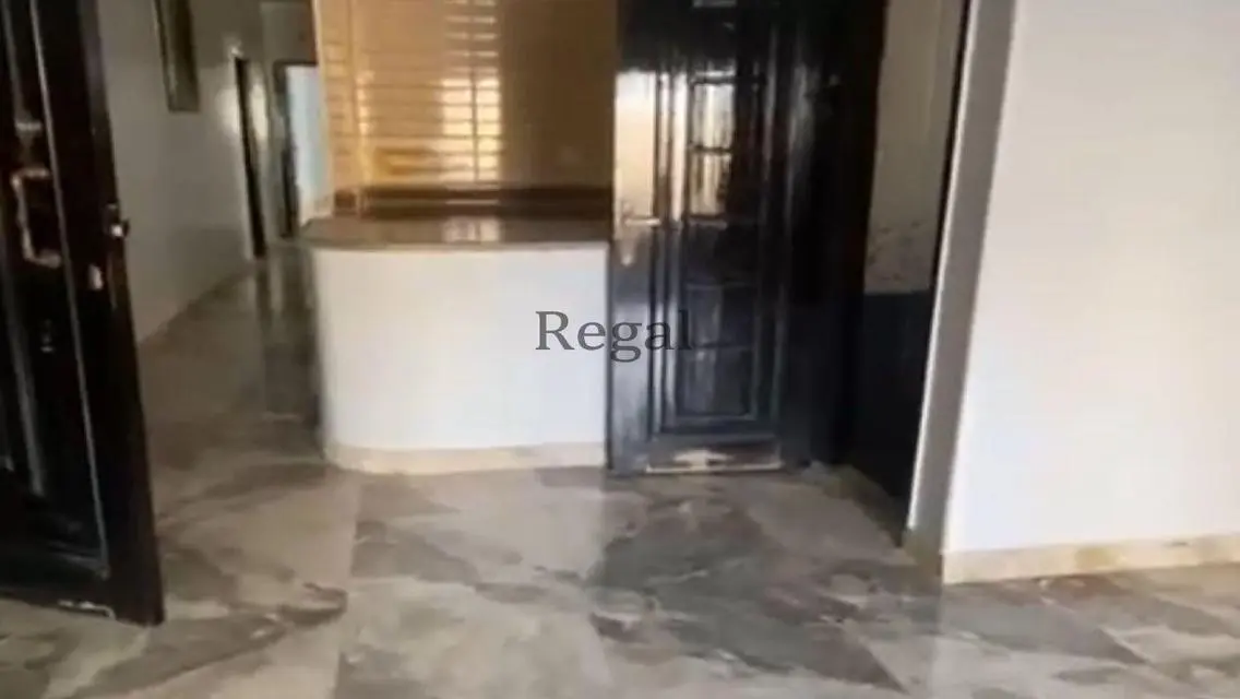 شقة مميزة للبيع بمساحة 185 متر