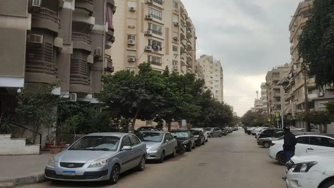 شقة رائعة للبيع في قلب المدينة