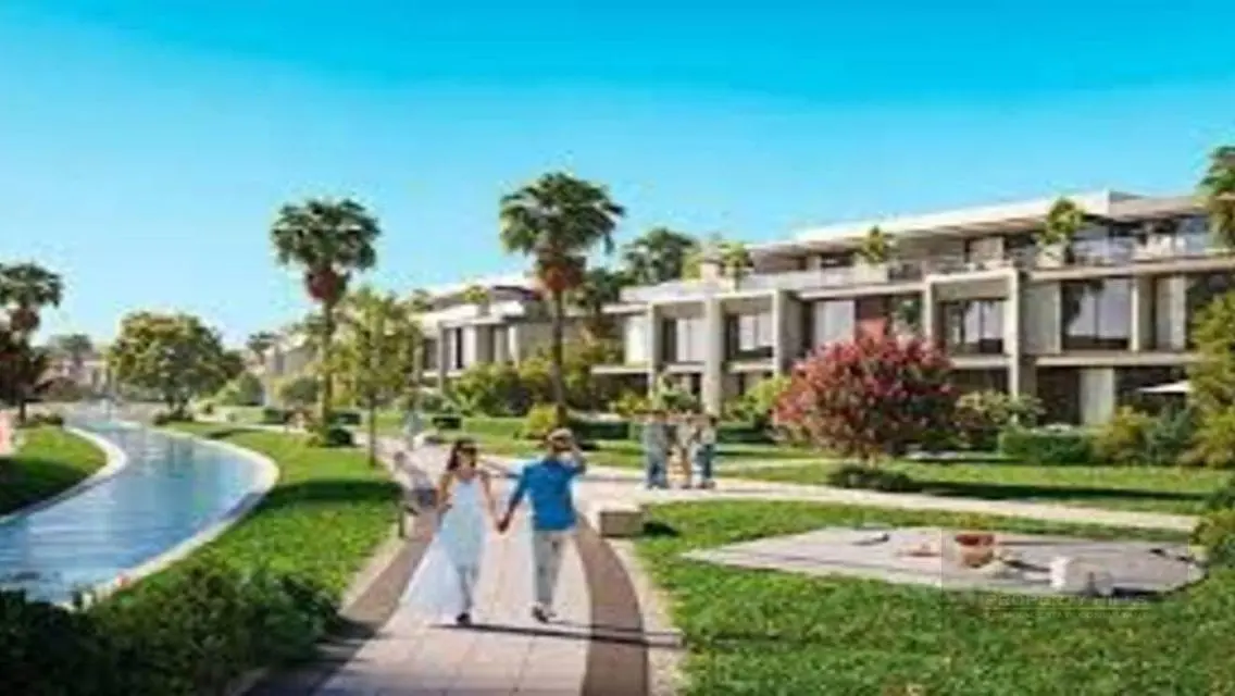 Luxury Apartment in Palm Hills Compound 420