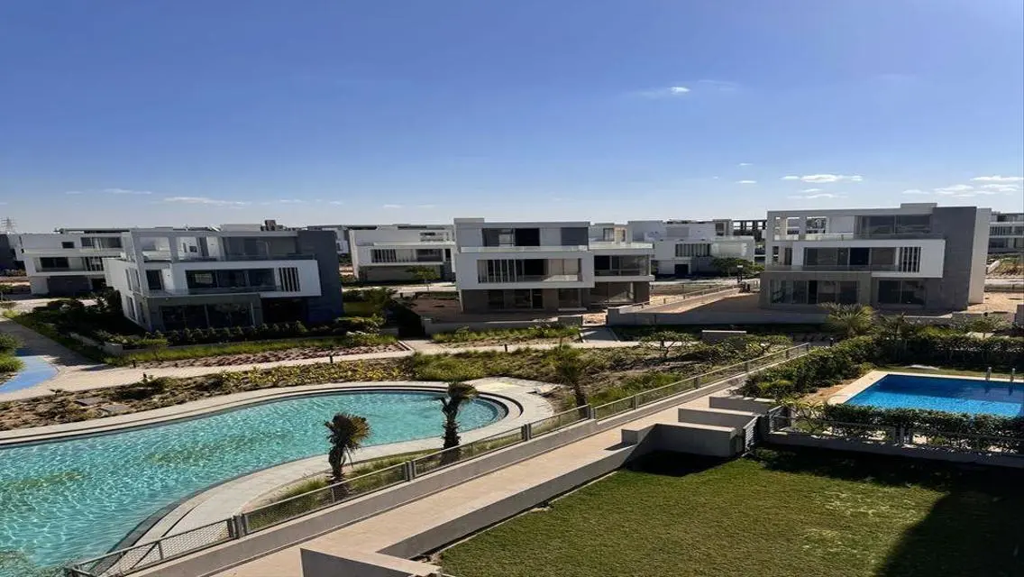 Luxury Villa for Sale with Private Garden and Pool