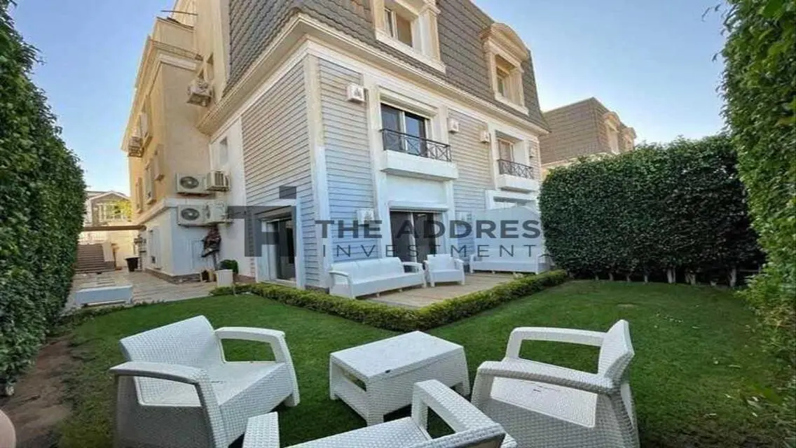 Luxury Villa for Sale in District 5, New Cairo