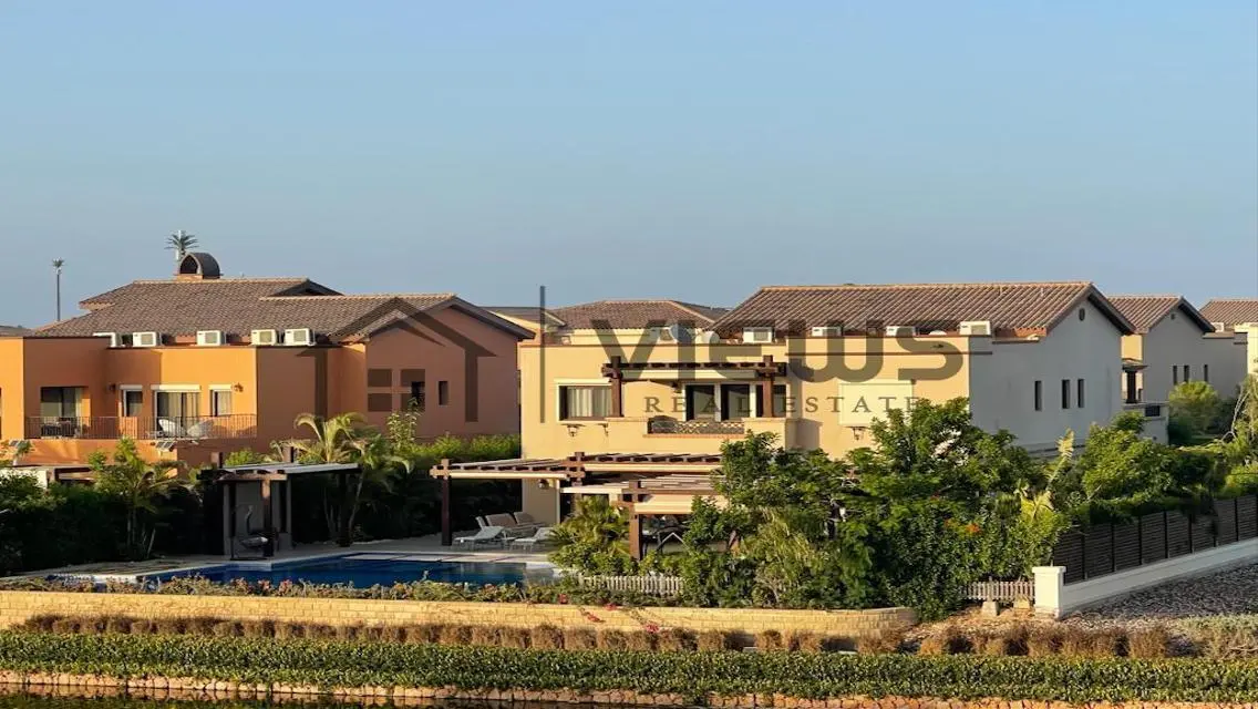 فيلا فاخرة في ماراسي للبيع بمساحة واسعة