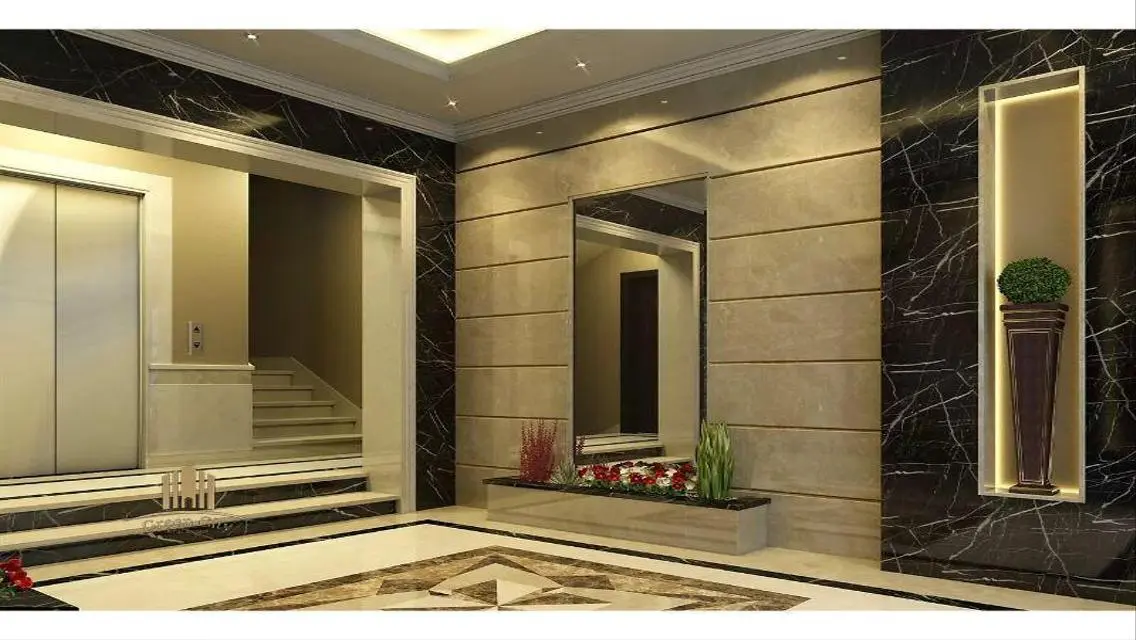 Luxury Apartment with Spacious Layout in Prime Location
