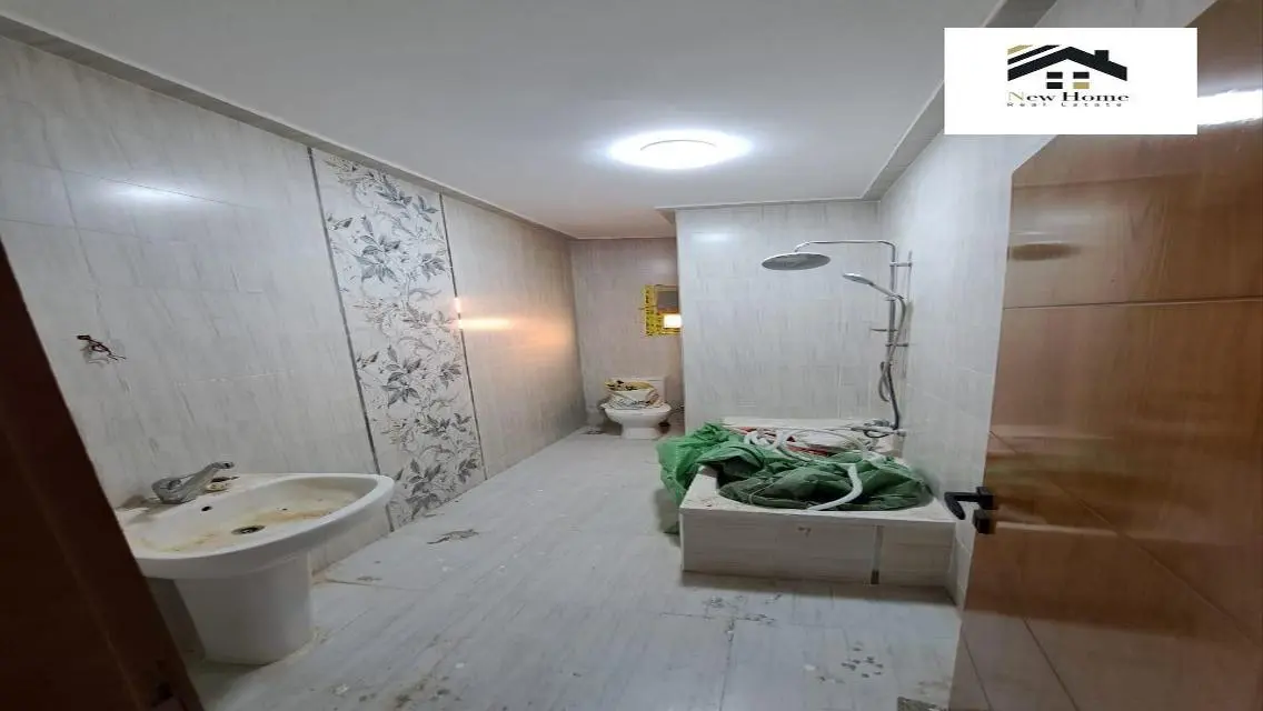 Luxury Villa for Sale with Private Pool and Garden