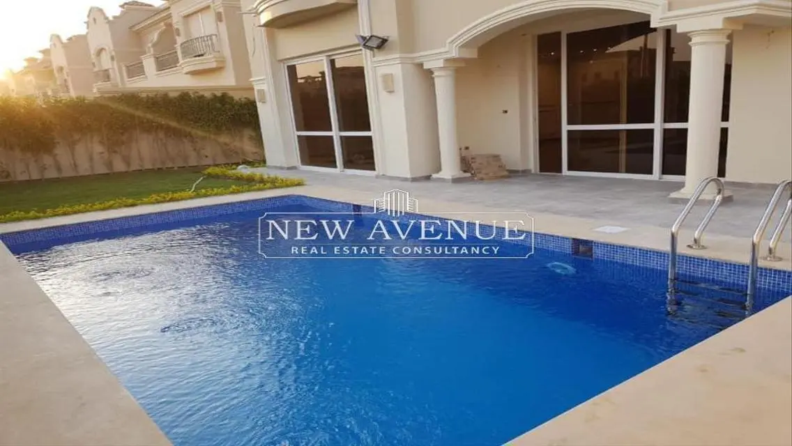 Luxury Villa with Balcony and Security Guard