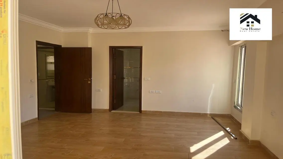 شقة فاخرة للايجار 200 متر