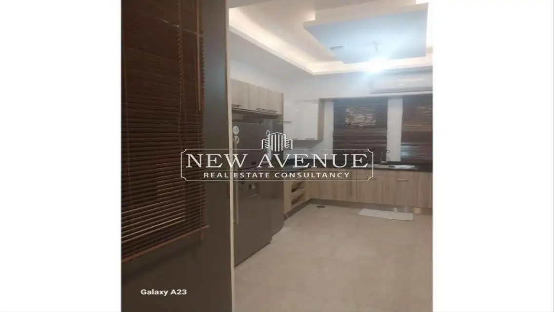 Luxury Apartment with Spacious Layout in the Heart of the City
