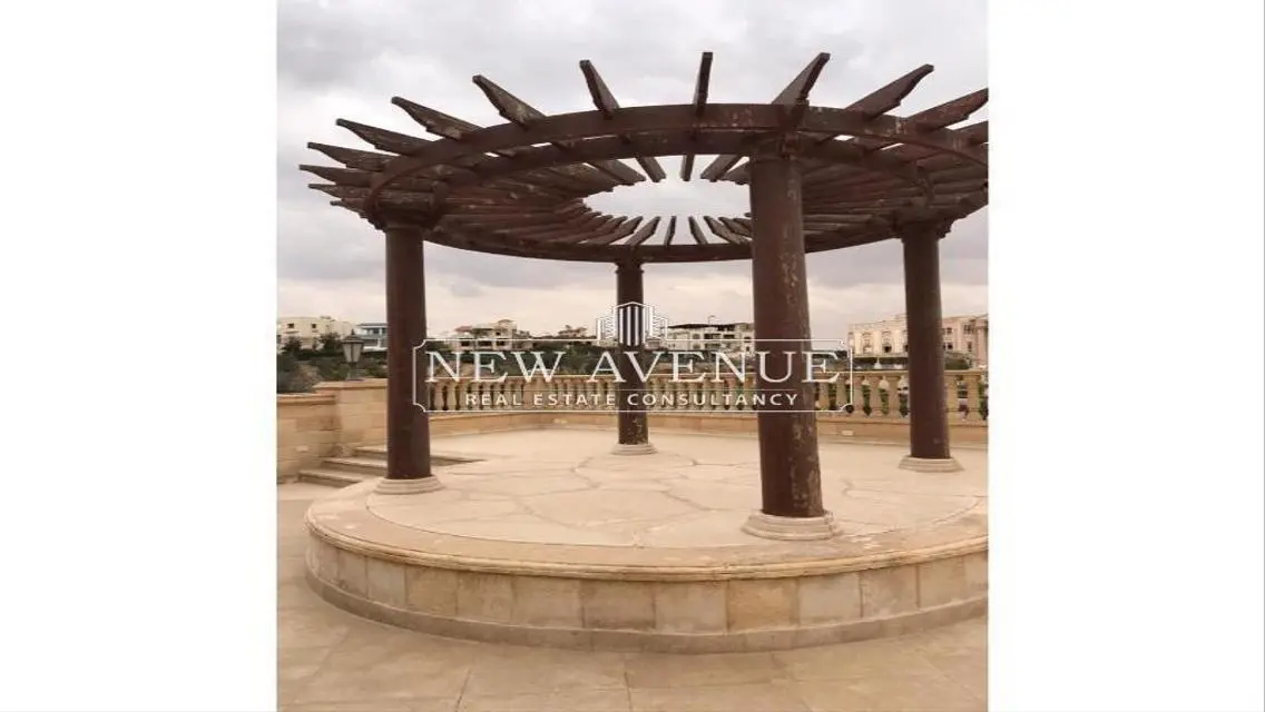 فيلا رائعة بمساحة 700 متر