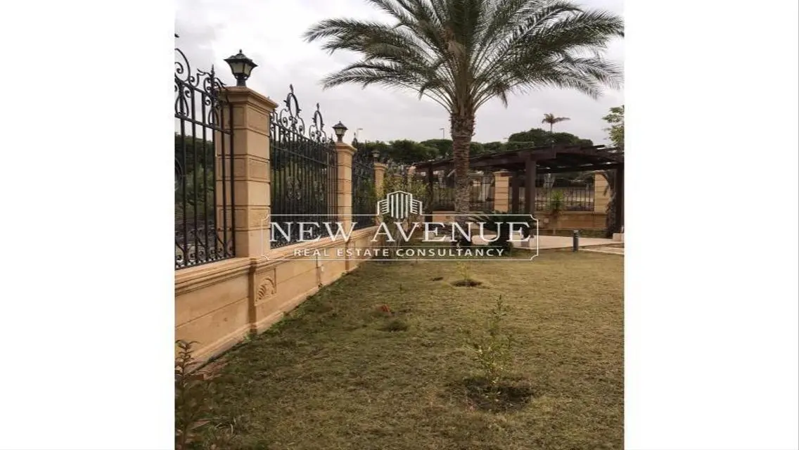 فيلا رائعة بمساحة 700 متر