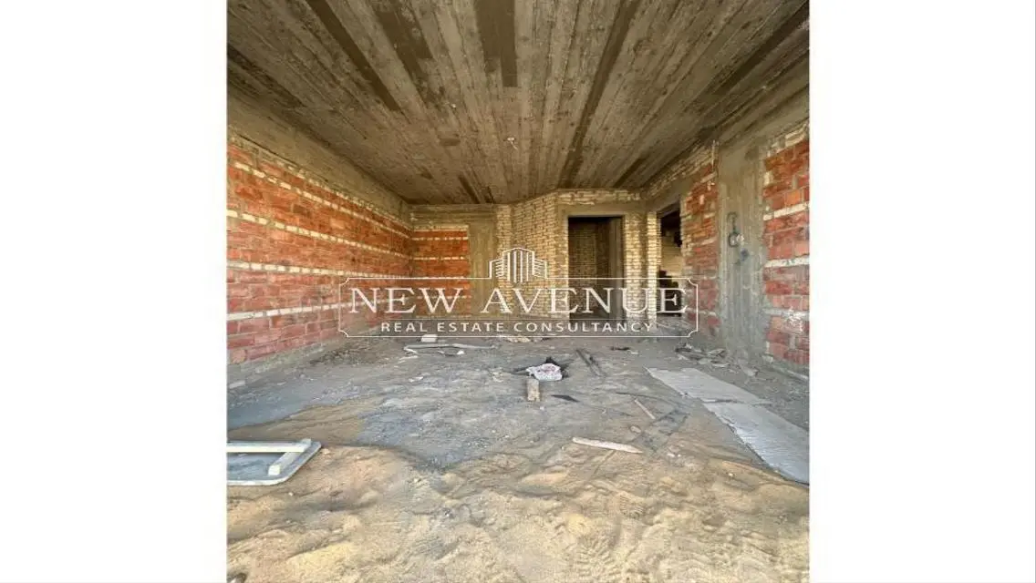 Luxury Apartment with Spacious Area and Stunning View
