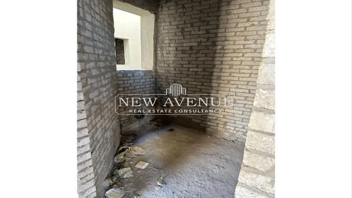 Luxury Apartment with Spacious Area and Stunning View