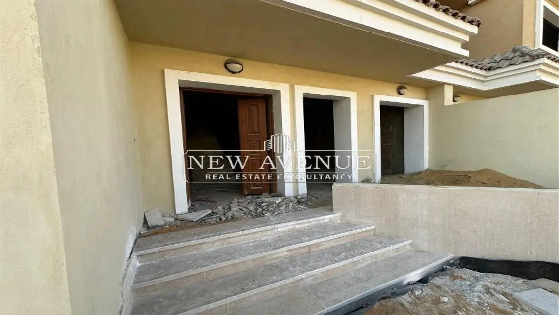 Luxury Apartment with Spacious Area and Stunning View