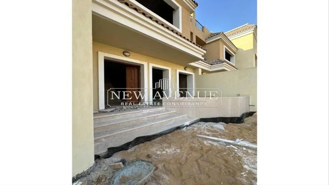 Luxury Apartment with Spacious Area and Stunning View