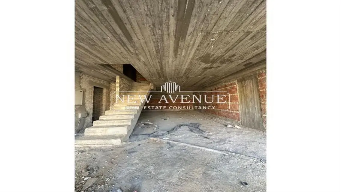 Luxury Apartment with Spacious Area and Stunning View