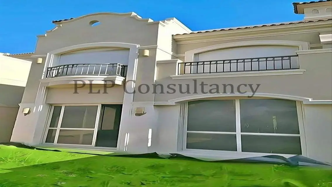 Luxury Apartment with Private Garden and Premium Amenities