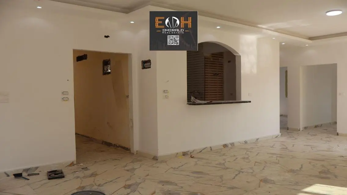 Luxury Apartment for Sale near HSBC and QNB