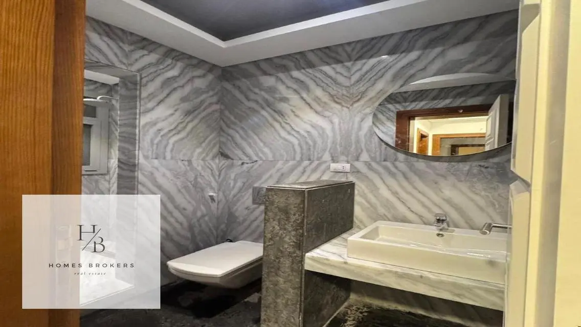 Luxurious Apartment in Village Gardens Katameya