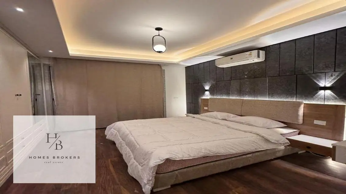 Luxurious Apartment in Village Gardens Katameya