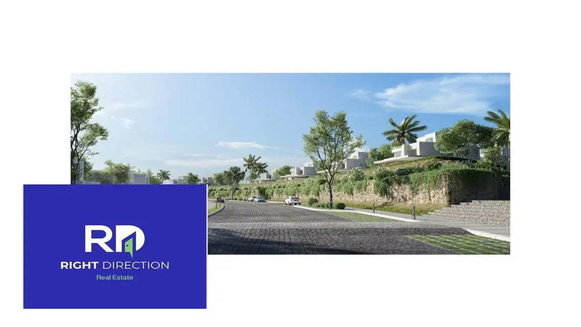 Stunning Villa for Sale with Lake View