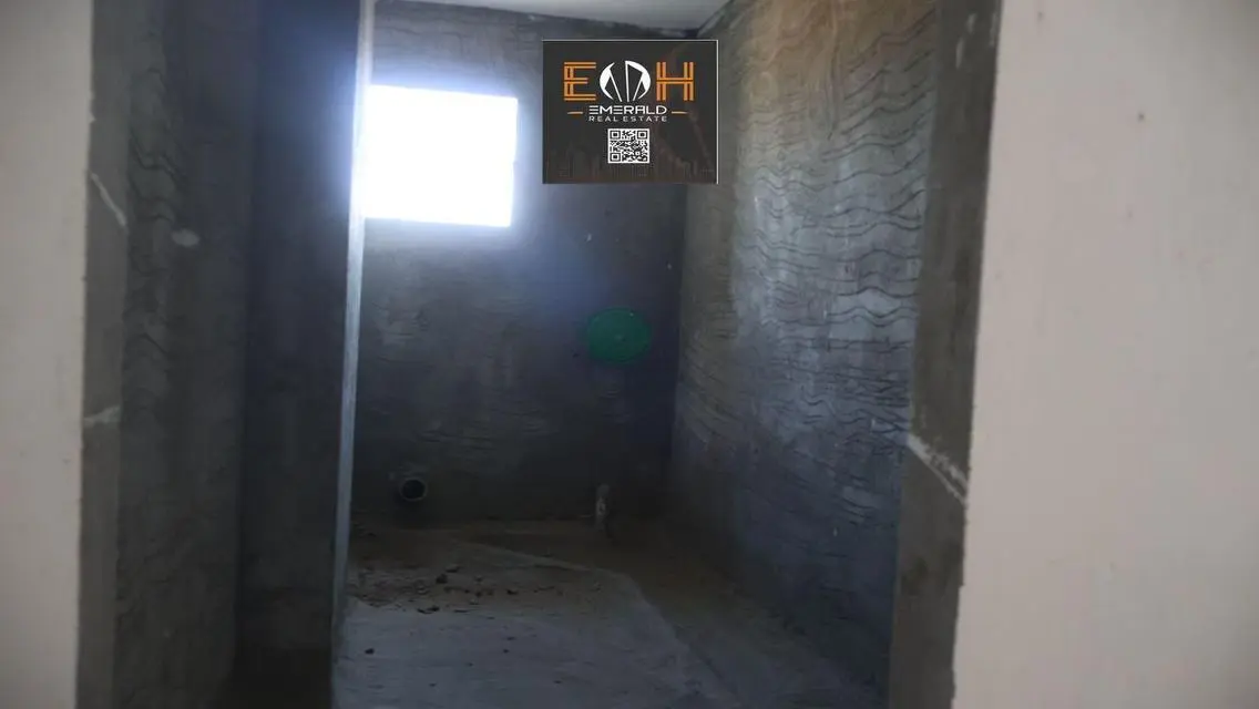 بنجالو بانورامي على شاطئ كاف يطل على البحيرات