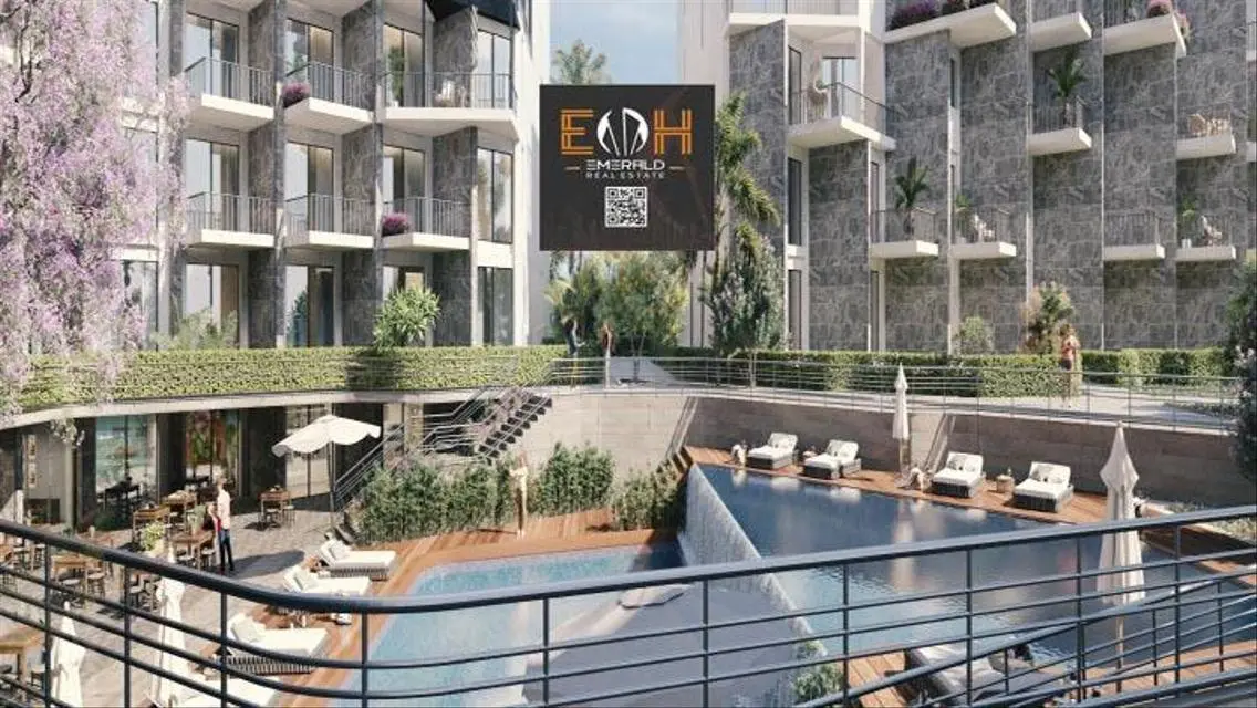 Luxury Apartment in Majra Overlooking Lakes