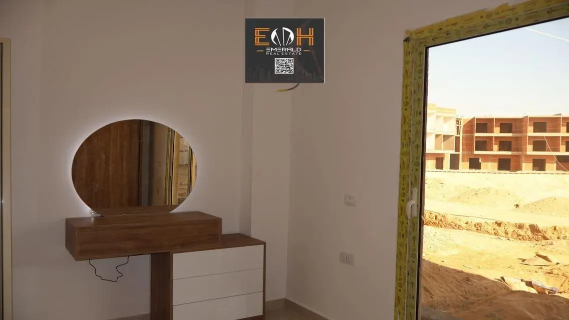 Luxury Apartment for Sale in Holidays Park 66