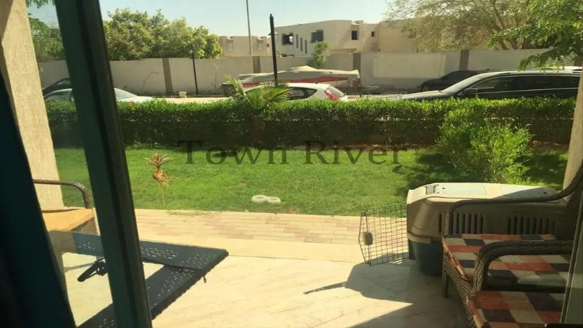 فيلا رائعة في قرية أروما - العين السخنة
