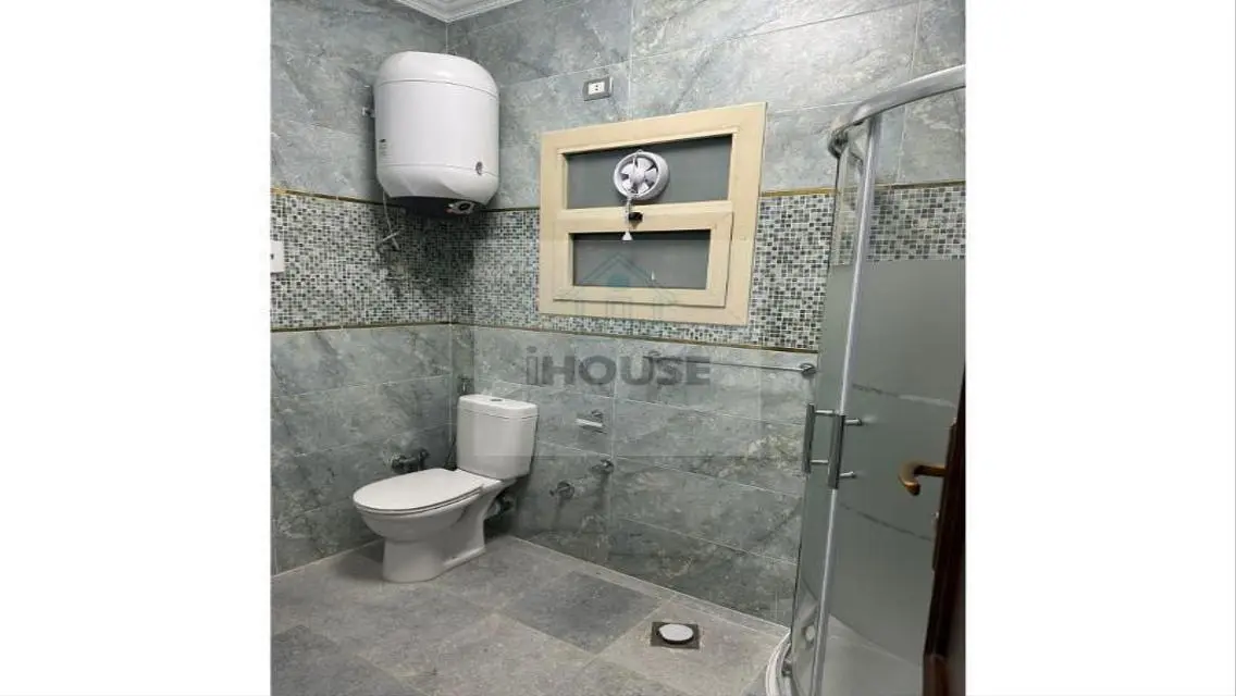 Duplex for rent 300 meters in Al Khamael Compound