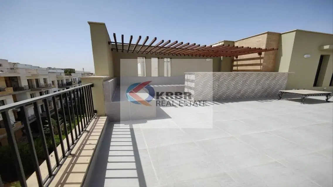 ستوديو للايجار في كورت يارد سوديك بيفرلي هيلز