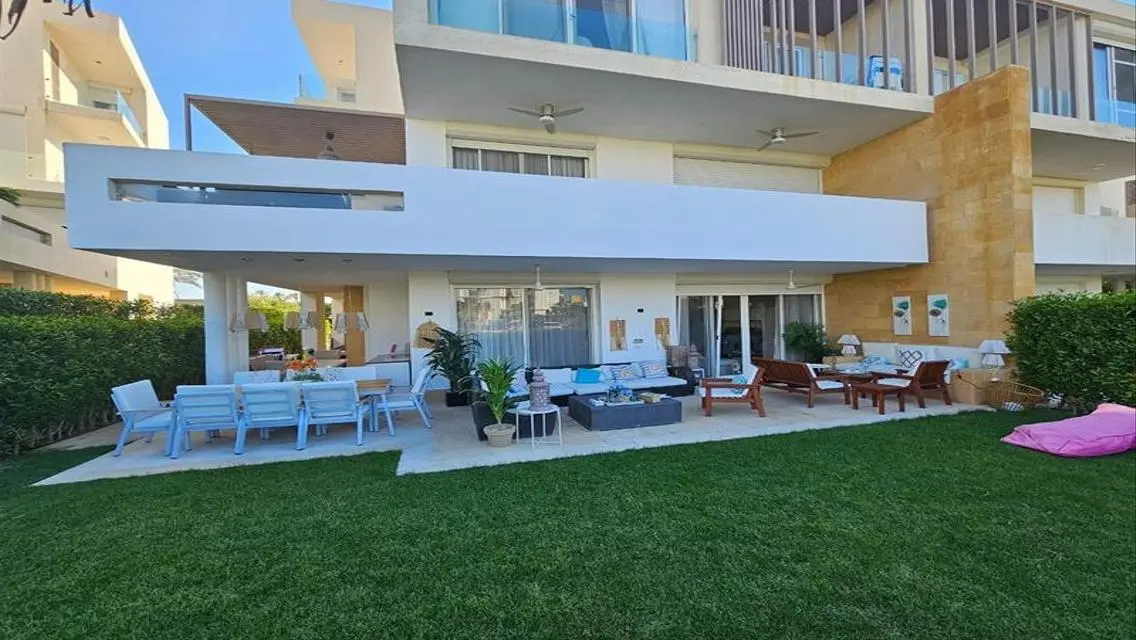For Rent Prime location Ground Chalet in Seashell