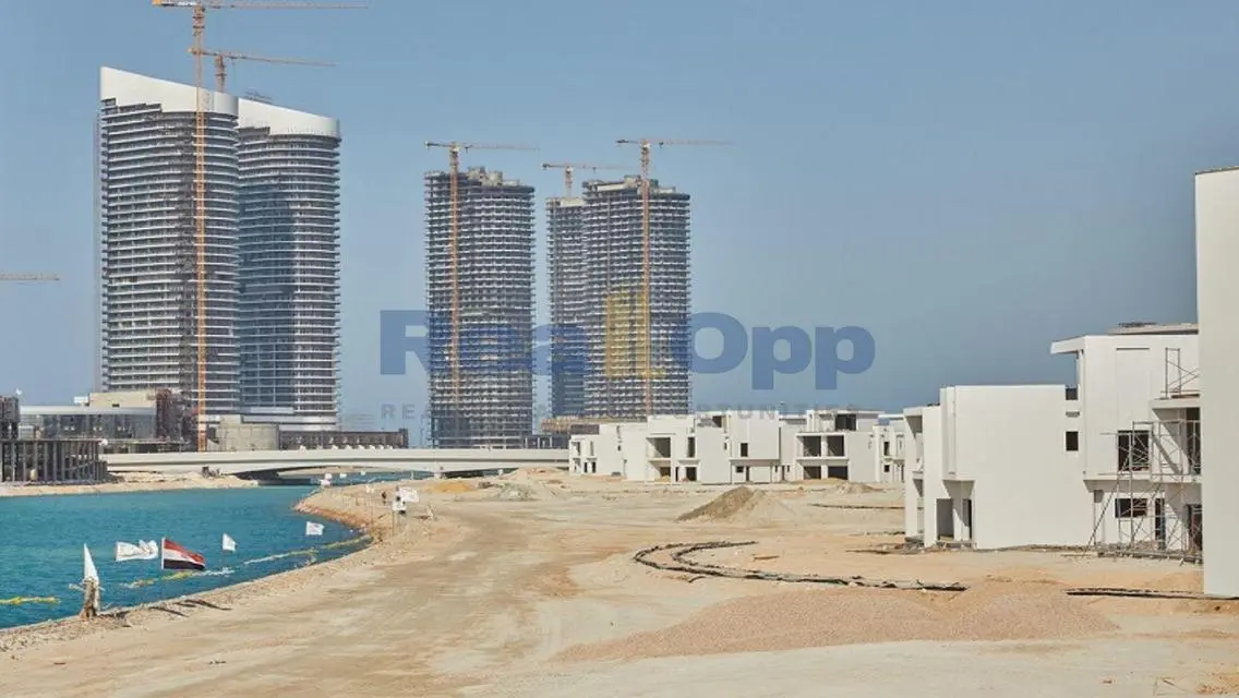 Breathtaking View Fully Finished Apt Alamein tower