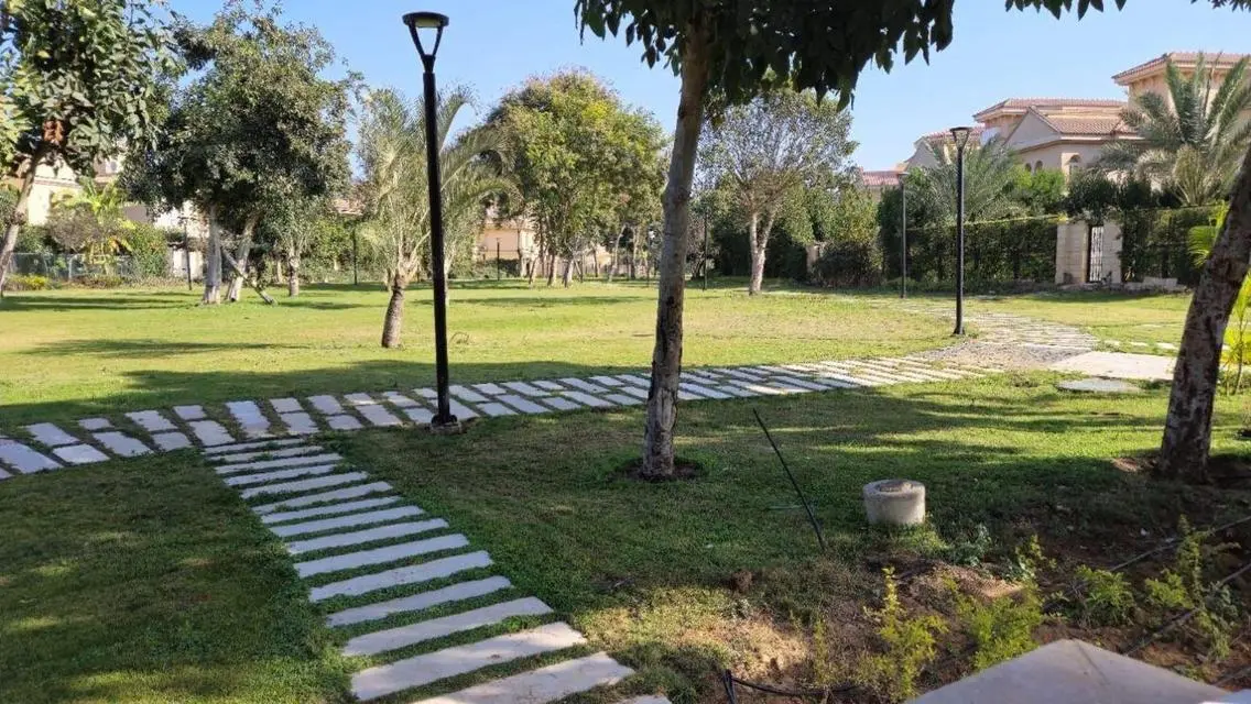 فرصة للايجار بمدينتي فيلا جاهزه للسكن